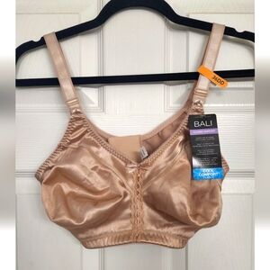 Bali NWT 36DD Classic Support Cool Comfort Fabric